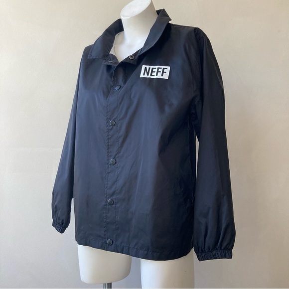 Neff x Disney | Mickey Mouse Mosaic Nylon Water Resistant Windbreaker - Picture 2 of 7